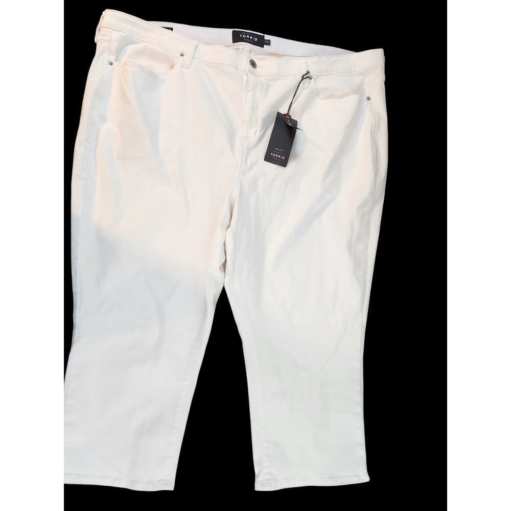 Torrid Premium Sky High skinny crop womens sz 28 stretchy waist white